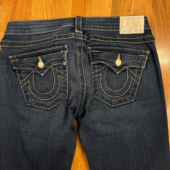 EUC Women's True Relgion Becky Bootcut Jeans Swarovski Crystal Buttons Size 28 - Picture 4 of 9